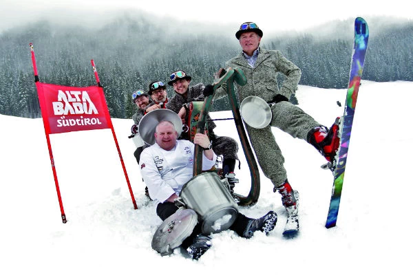  Giancarlo Morelli, Andrea Berton, Norbert Niederkofler, Martin Dalsass, Fabio Cucchelli: οι κορυφαίοι σεφ της Alta Badia φέρνουν την υψηλή γαστρονομία στις πίστες. © Press Office Alta Badia