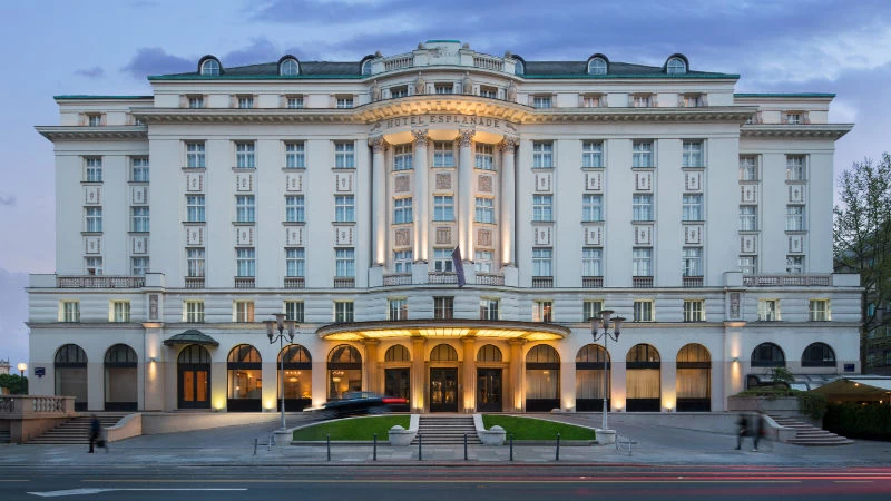  Γκράντε ατμόσφαιρα χαρακτηρίζει το ξενοδοχείο «Esplanade» στο Ζάγκρεμπ