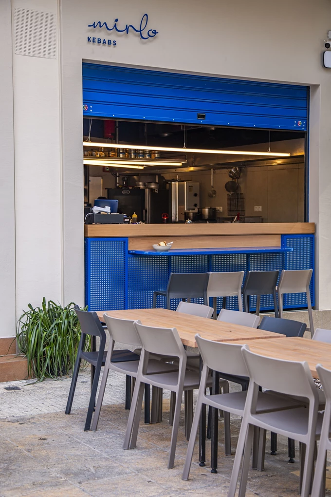 Το κεμπάπ Mirlo στον Κεραμεικό 111