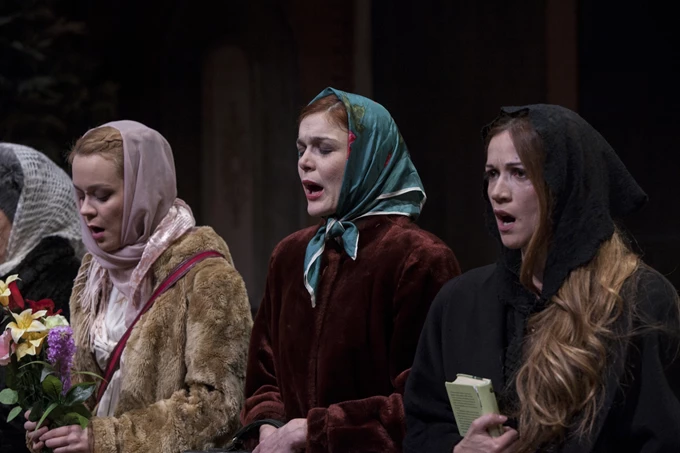 Τρεις αδερφές Τάρλοου