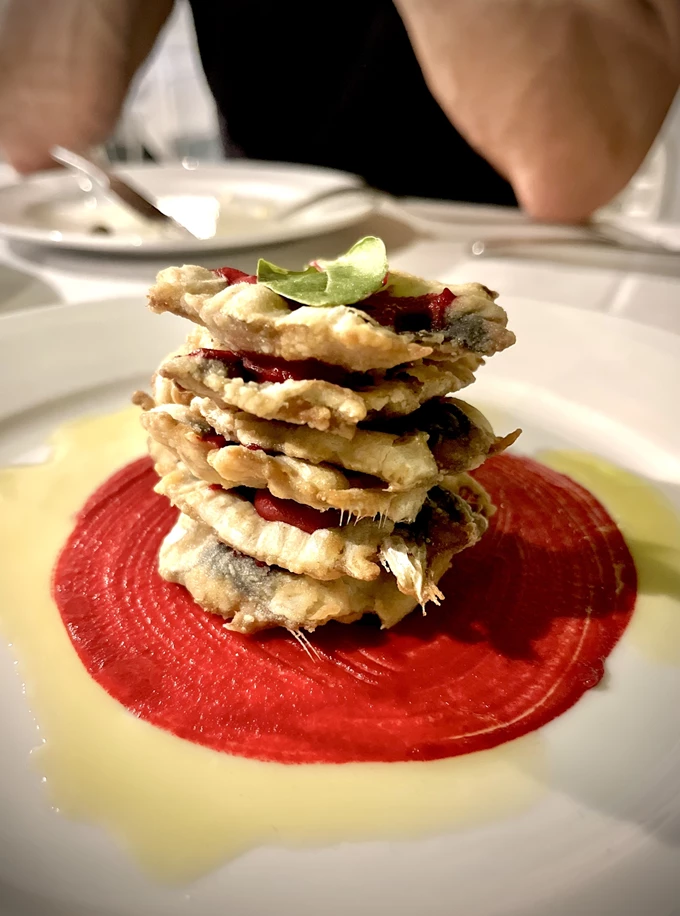 Τραβόλτα σαρδέλες