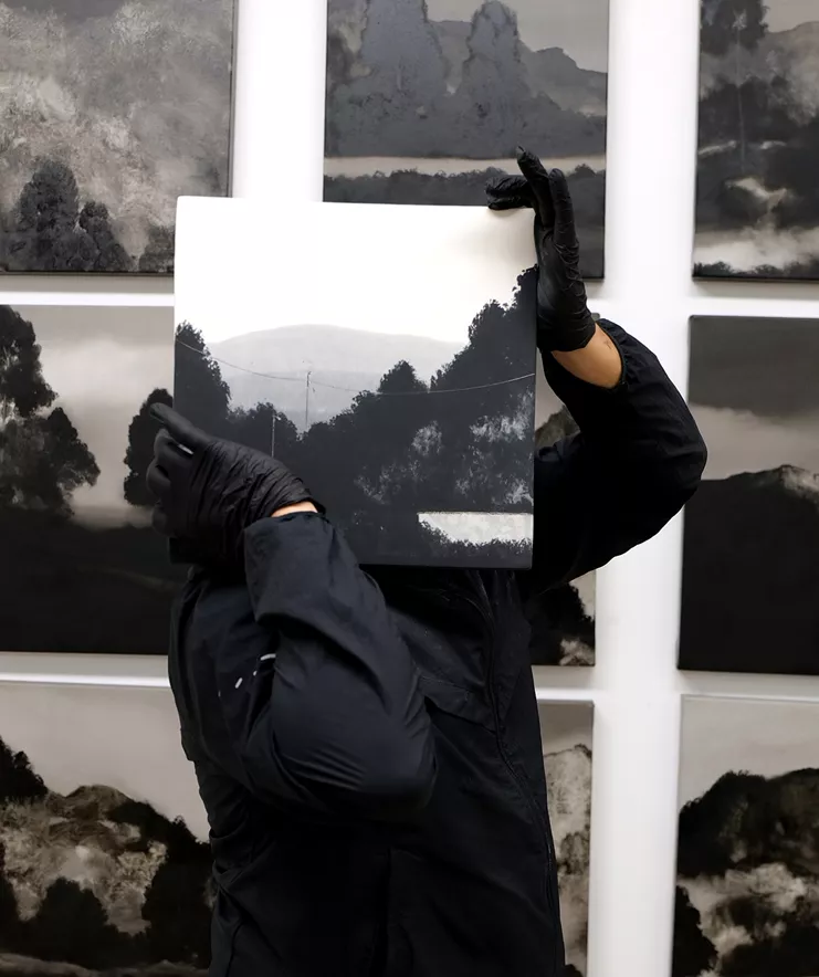 Γιώργος Σταματάκης, &quot;RUN&quot; (λεπτομέρεια από εγκατάσταση), 2025, mixed media, μεταβλητές διαστάσεις