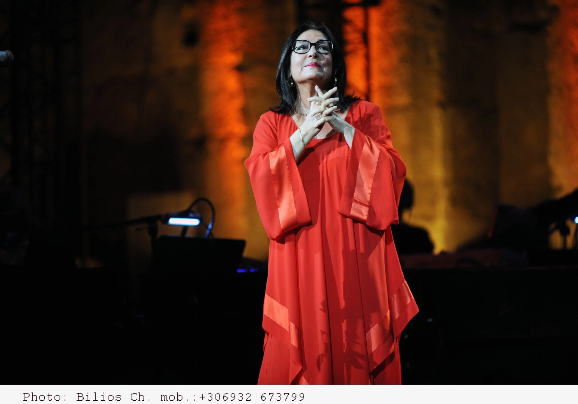 Η Νάνα Μούσχουρη θα τιμηθεί στα γαλλικά Grammy