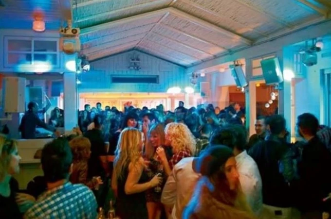 Μπαρ και εστιατόρια της Αθήνας που έκαναν αμέσως σουξέ_Mamacas