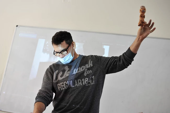 Μέσα στο Μυαλό του Άλλου Γιώργος Τσεριώνης