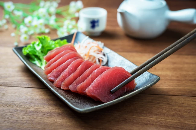 crudo, sashimi, carpaccio και tartare