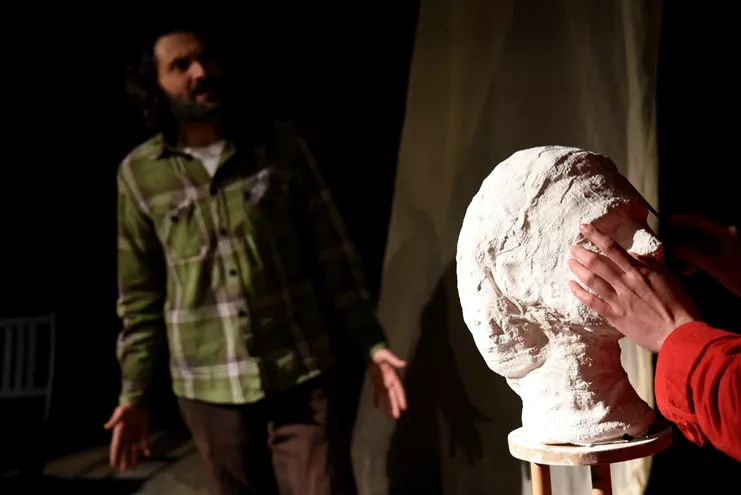 Charles Bukowski: Η αγάπη είναι ένας σκύλος από την κόλαση