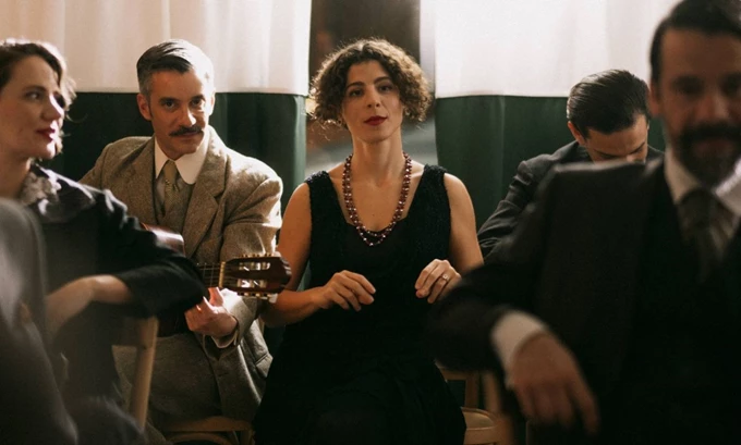 Έβελυν Ασουάντ, Δημήτρης Μαχαίρας, Δημήτρης Γαλανάκης