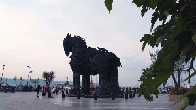 Στρατηγική: Από τον Δούρειο 'Ιππο στην Τεχνητή Νοημοσύνη