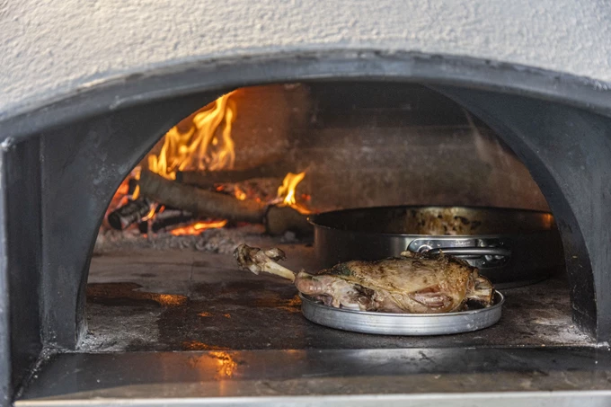 Το εστιατόριο Πλυτά στη Γούβα του Παγκρατίου 7