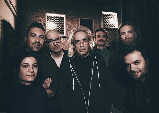 Γιάννης Αγγελάκας & 100°C