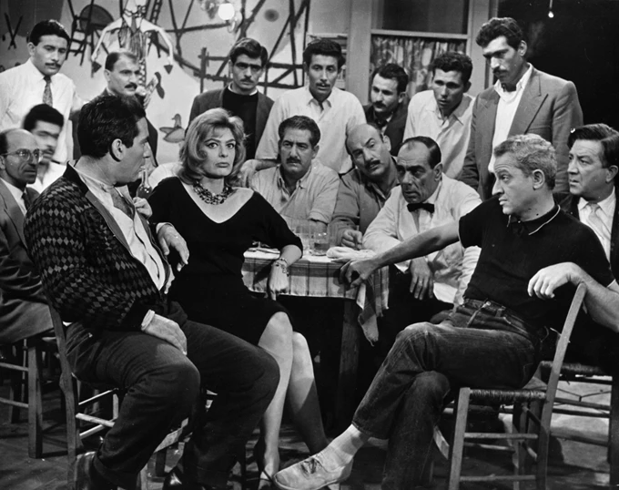 Ποτέ την Κυριακή