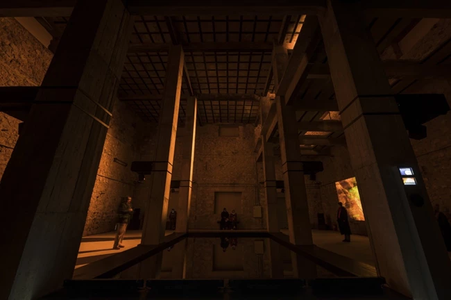 Heiner Goebbels 7 Στήλες