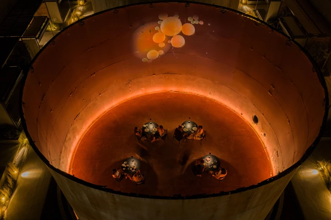 Το εστιατόριο Dex.Silo.01 στην Κουρούτα 2