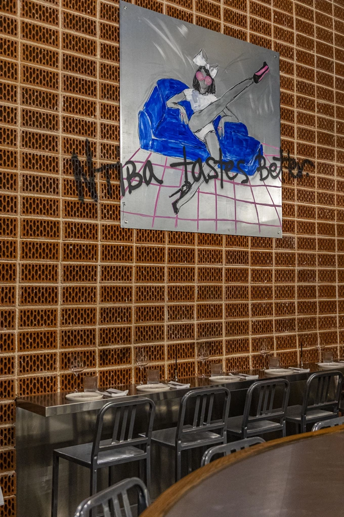 Το μπαρ-εστιατόριο Ντίβα στο Κολωνάκι 5