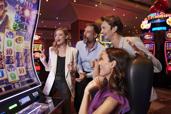 Regency Casino Mont Parnes Χριστούγεννα 2023 και Πρωτοχρονιά στην Αθήνα