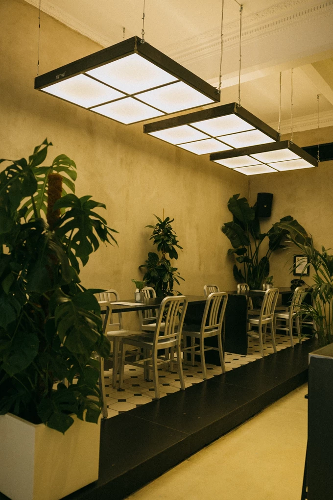 Το νέο εστιατόριο F*ckin’ Fine στο κέντρο 10