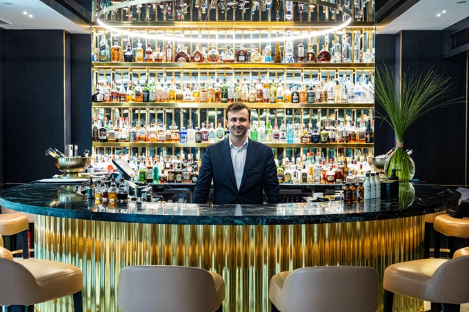 Plato Lounge Academias Hotel