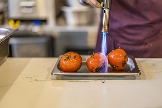 Εστιατόριο Nonnas του Ηλία Κιαζόλι στην Πλάκα