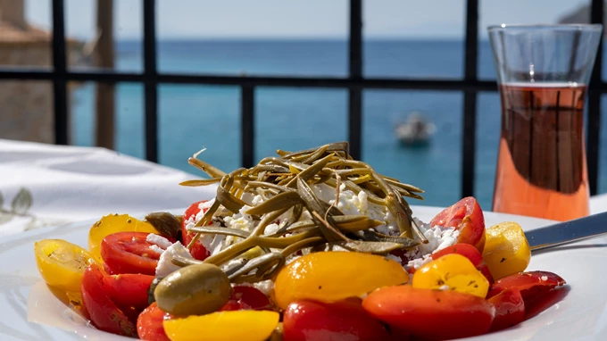 Taratsa, Λιμένι
