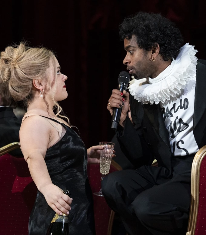 Άμλετ National Theatre Live