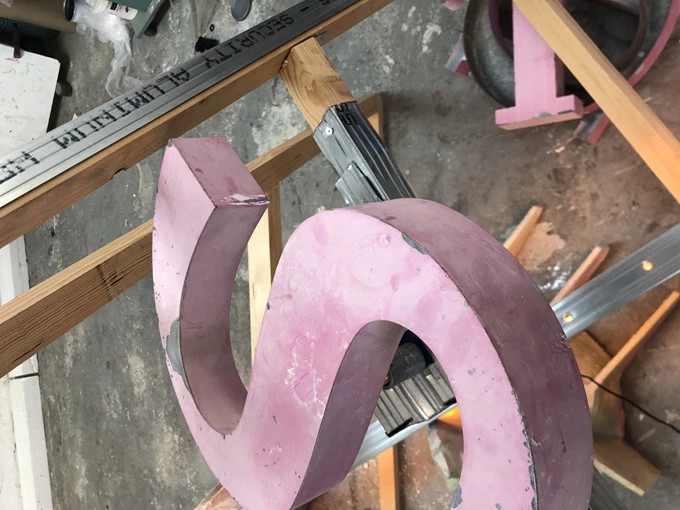 τα αντιμνημεία του αύριο