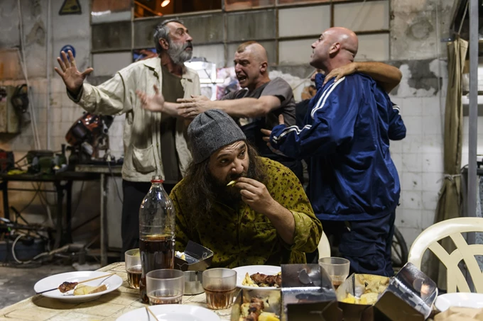 ΑΝΘΡΩΠΟΙ και ΠΟΝΤΙΚΙΑ