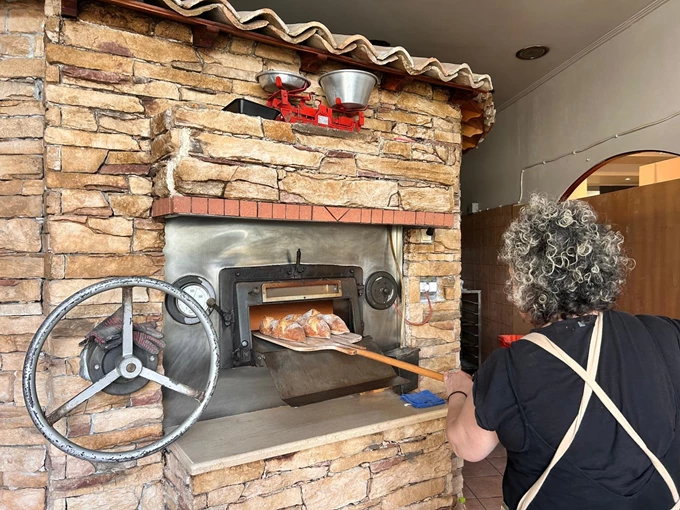 κυρα Λένη