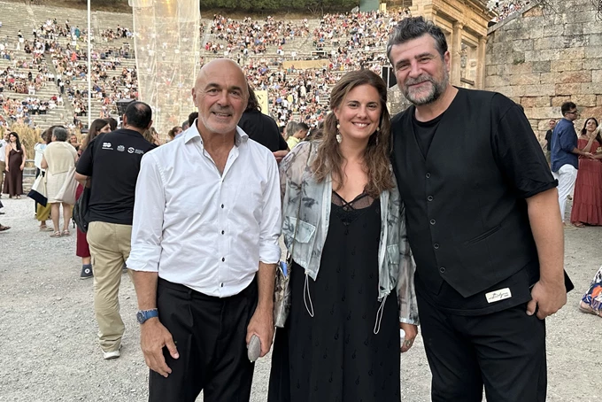 Λιβαθινός, Μαρκοπούλου, Πελτέκης