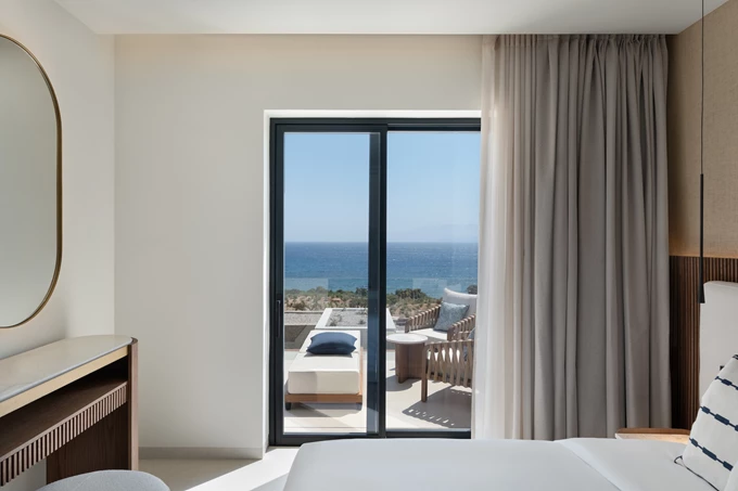 Vione Paros