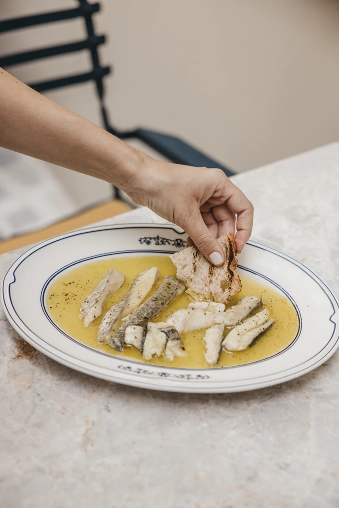 Ταβέρνα της Ερμού 14