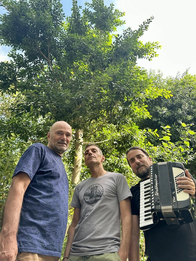 Μανώλης Φάμελλος & Στάθης Δρογώσης