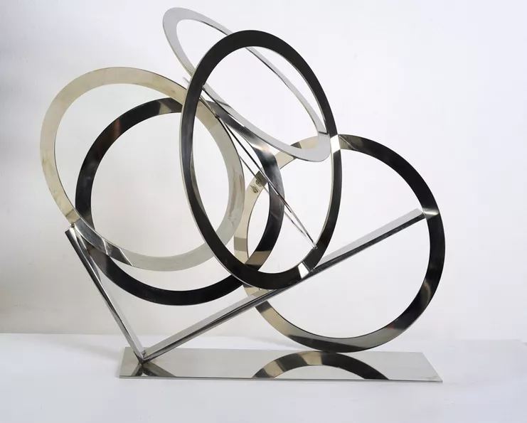 &quot;Ολυμπιακοί Κύκλοι&quot;, 61x67x40cm, 1998, ανοξείδωτος χάλυβας