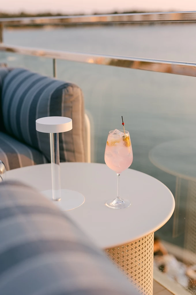 To Asteria Rooftop στη Γλυφάδα 12