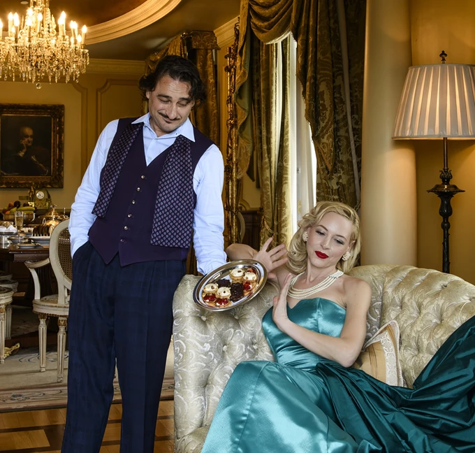 Ο Υπηρέτης δύο Αφεντάδων