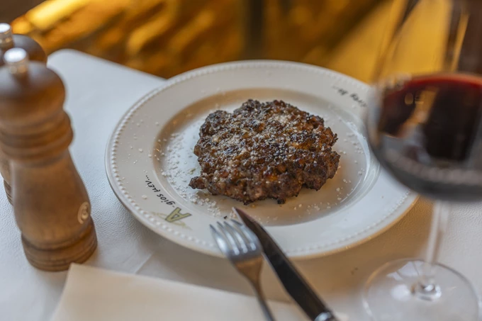 Η χασαποταβέρνα Agrios The Dirty Butcher στο κέντρο της Αθήνας 4