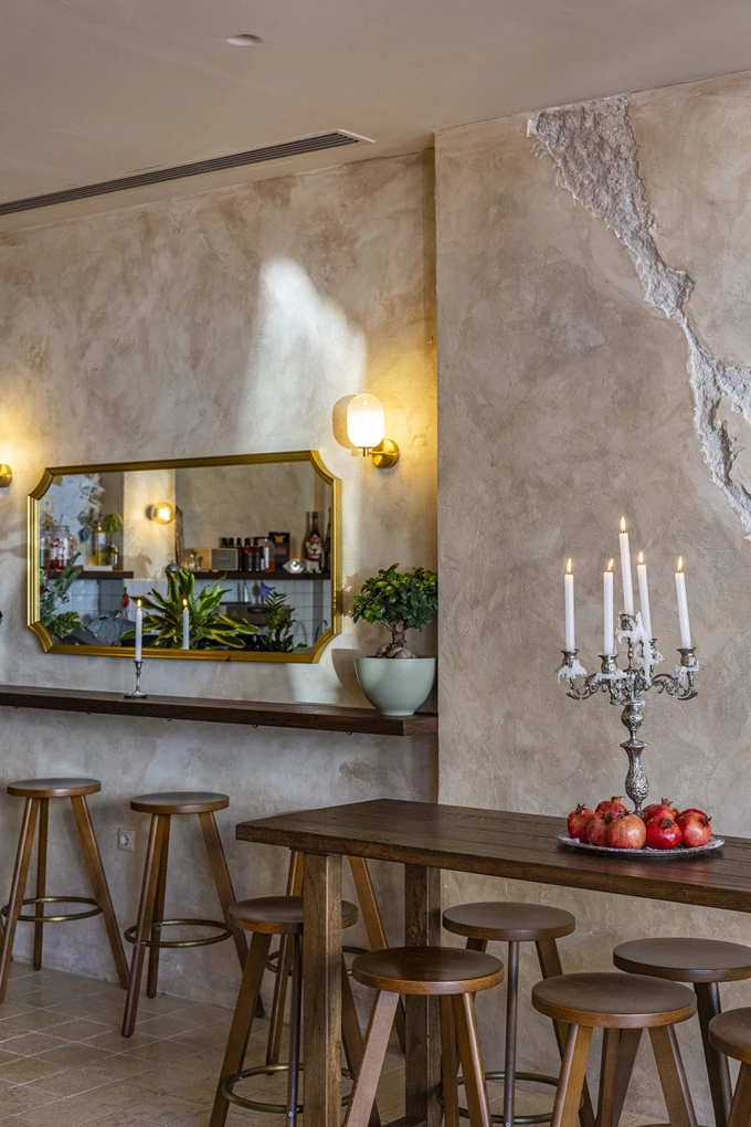 Το μπαρ Δι’ Ευχών στο Μετς 15