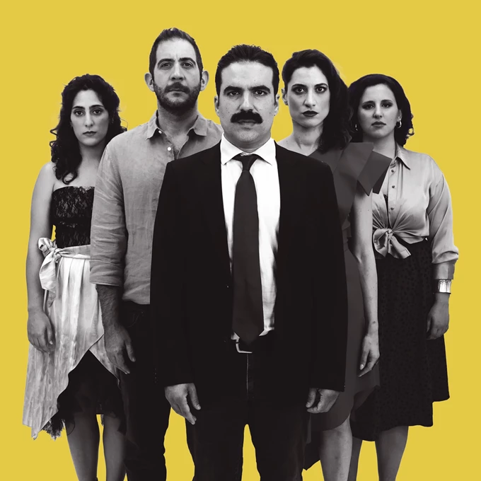 170 τετραγωνικά / Moonwalk