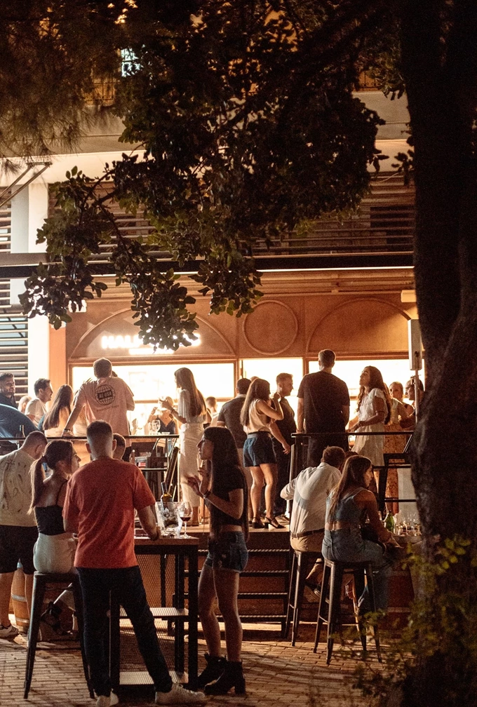 Το Halfglass στην Κηφισιά 4