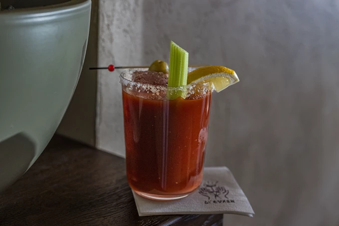 Το μπαρ Δι’ Ευχών στο Μετς 3