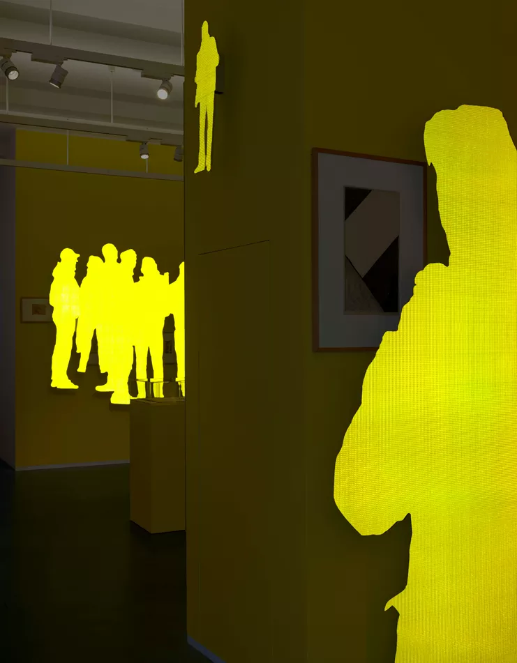 Αντώνης Πίττας jaune,geel,gelb,yellow. Πράξεις μοντερνισμού με τον Αντώνη Πίττα και τον Theo van Doesburg, 2021/22. Άποψη εγκατάστασης:ΕΜΣΤ