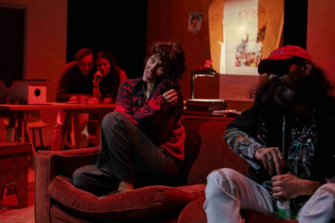 Η ΣΥΝΑΡΠΑΣΤΙΚΗ ΕΞΕΓΕΡΣΗ ΤΟΥ ΧΟΥΛΙΟ ΤΟΓΚΑ