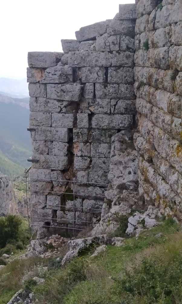 Μέτρα στερέωσης και αποκατάστασης του Φρουρίου της Φυλής