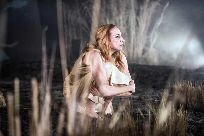 Ιππόλυτος από την Κατερίνα Ευαγγελάτου