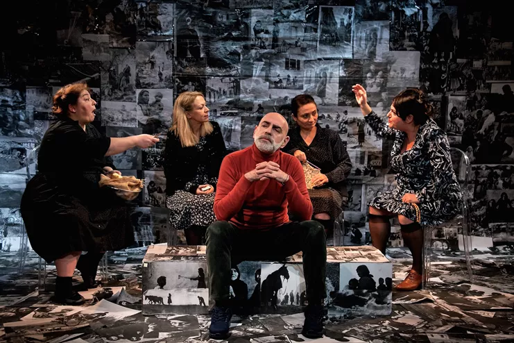 Γυναικείες ιστορίες