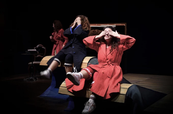 Το Καπλάνι της Βιτρίνας