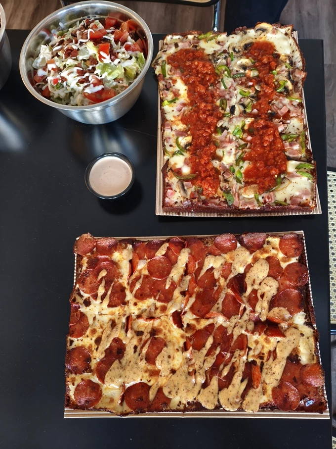 Ronnie’s Pizza