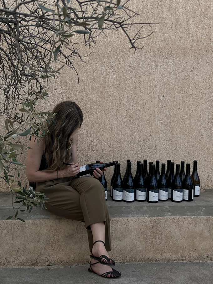 Μιχάλης Κούλογλου Kyanos Wines Orycton Σαντορίνη κρασί Ασύρτικο