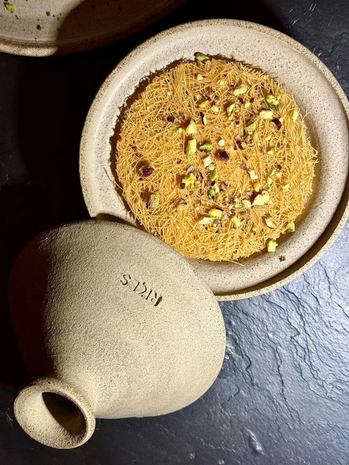 Το εστιατόριο Rizes Gastro Taverna στη Σαντορίνη 3