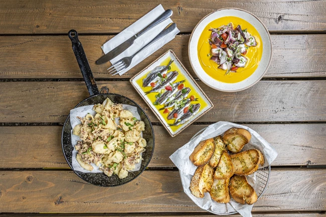 Mezze Γλυφάδα